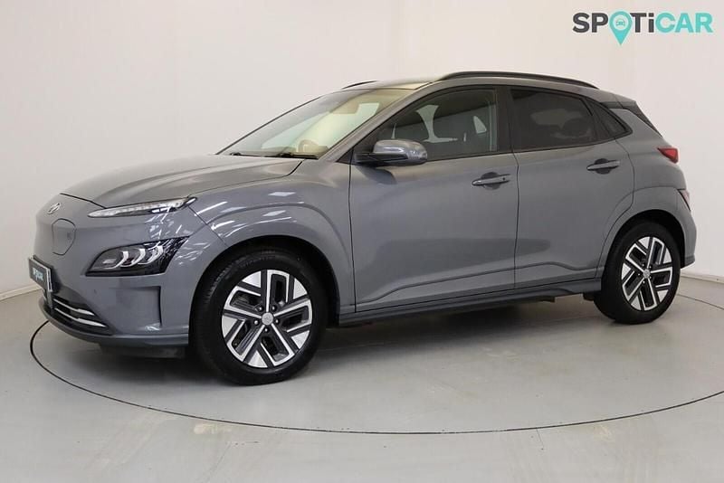 Used Hyundai Kona Premium 147 kW (201 HP) 2022 Grey SUV