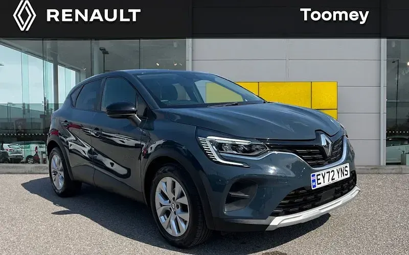 Used Renault Captur Iconic 140 HP (102 kW) 2022 SUV