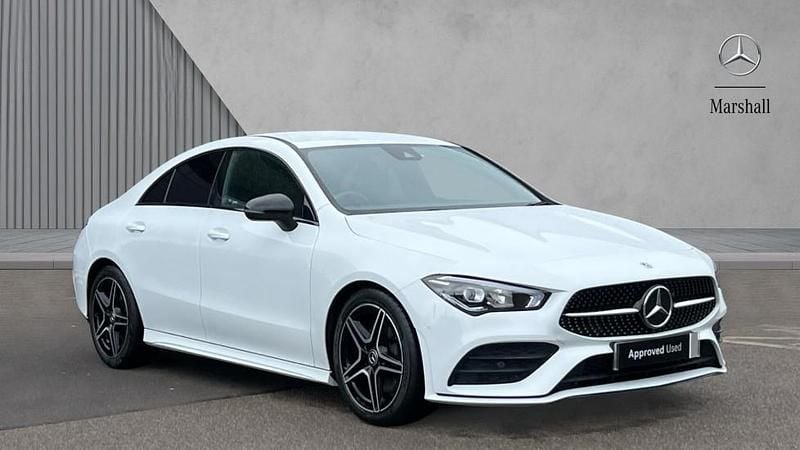 Used Mercedes CLA200 Executive 163 HP (119 kW) 2023 White