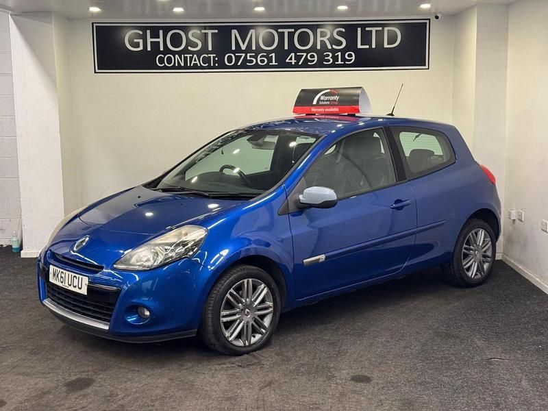 Blue Used 2011 Renault Clio II Dynamique Hatchback | £2,895 (Fair price) - Image 1/4