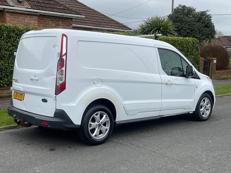 Used Ford Transit Connect Limited 115 HP (84 kW) 2016 White MPV