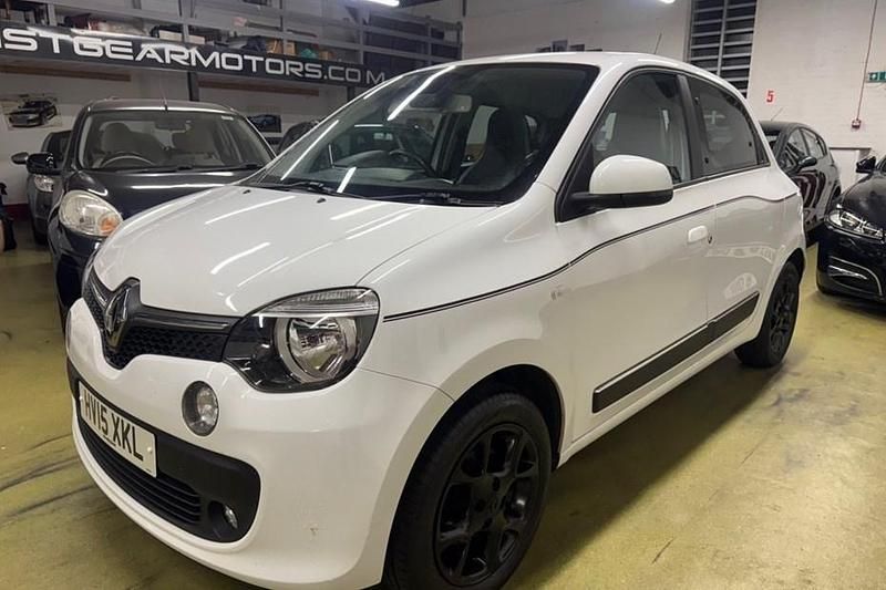 White Used 2015 Renault Twingo Dynamique Hatchback | £3,275 (Good price) - Image 1/1