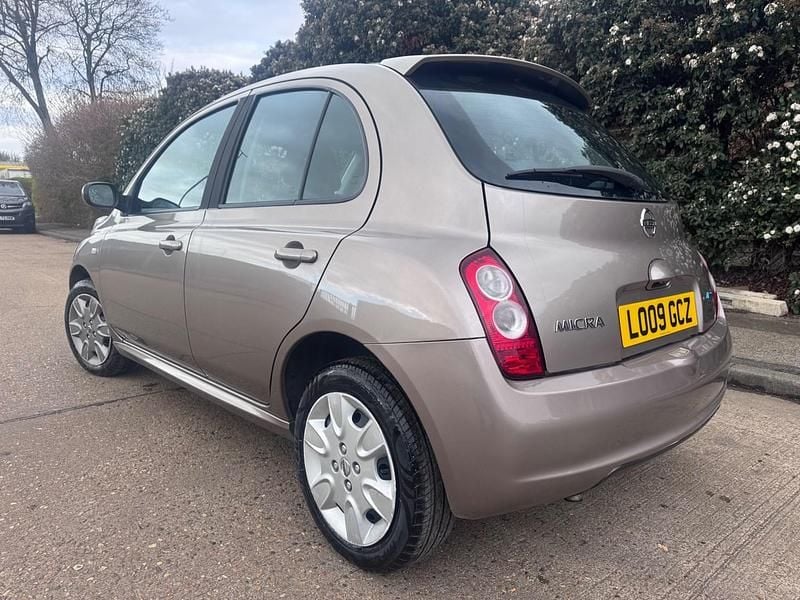 Used Nissan Micra Acenta 79 HP (58 kW) 2009 Beige Hatchback