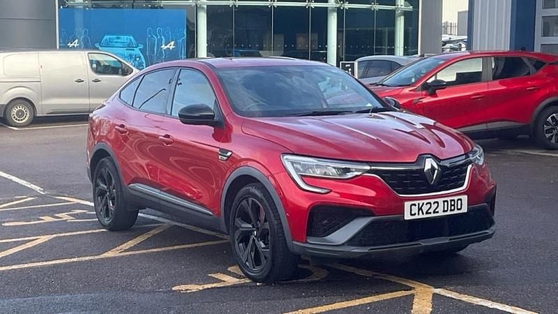 Used Renault Arkana R.S. 142 HP (104 kW) 2022 Metallic  flame red  SUV