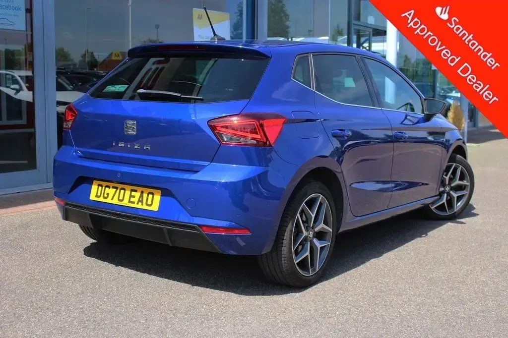 Used Seat Ibiza XCELLENCE Lux 110 HP (80 kW) 2020 Blue Hatchback