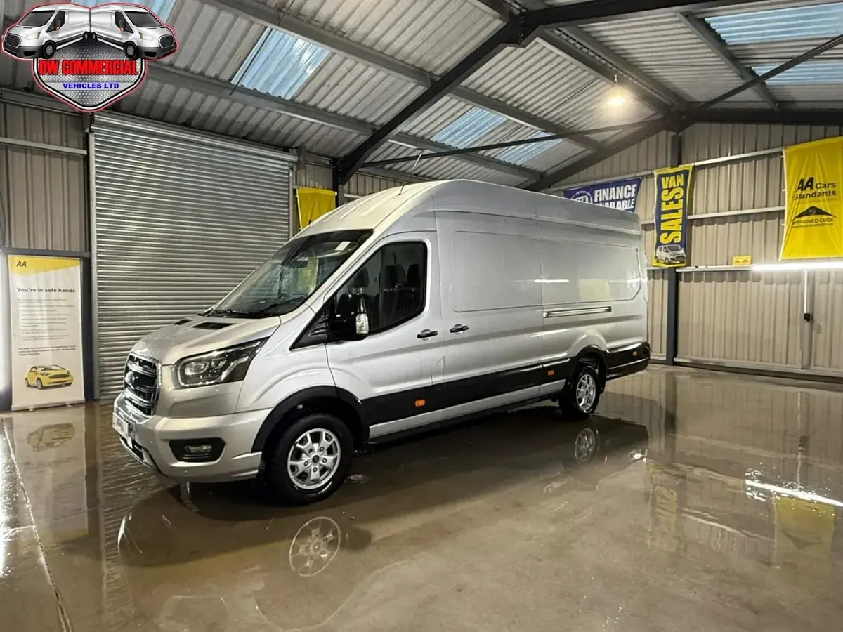 Used Ford Transit Limited 130 HP (95 kW) 2024 Silver Van