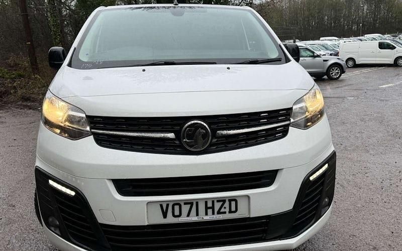 Used Vauxhall Vivaro Sportive 101 HP (74 kW) 2022 MPV