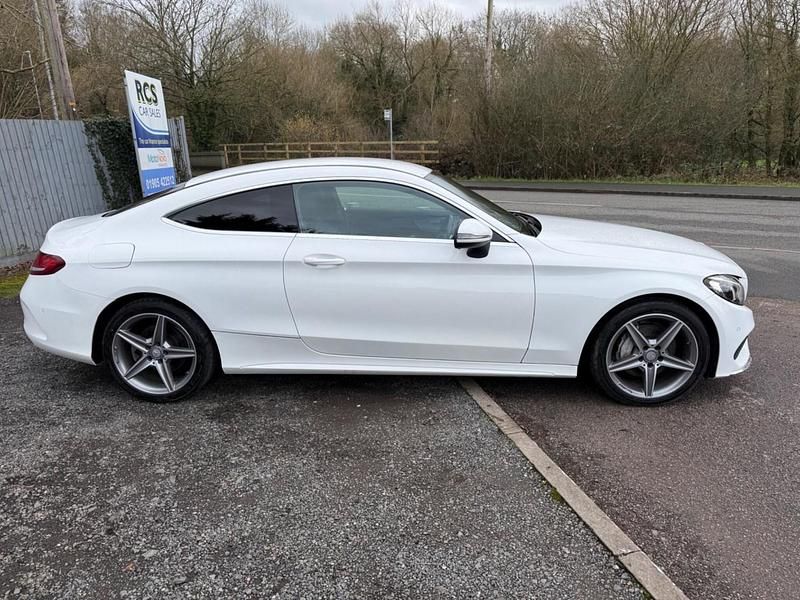 Used Mercedes C220 AMG line 2016 White Coupe