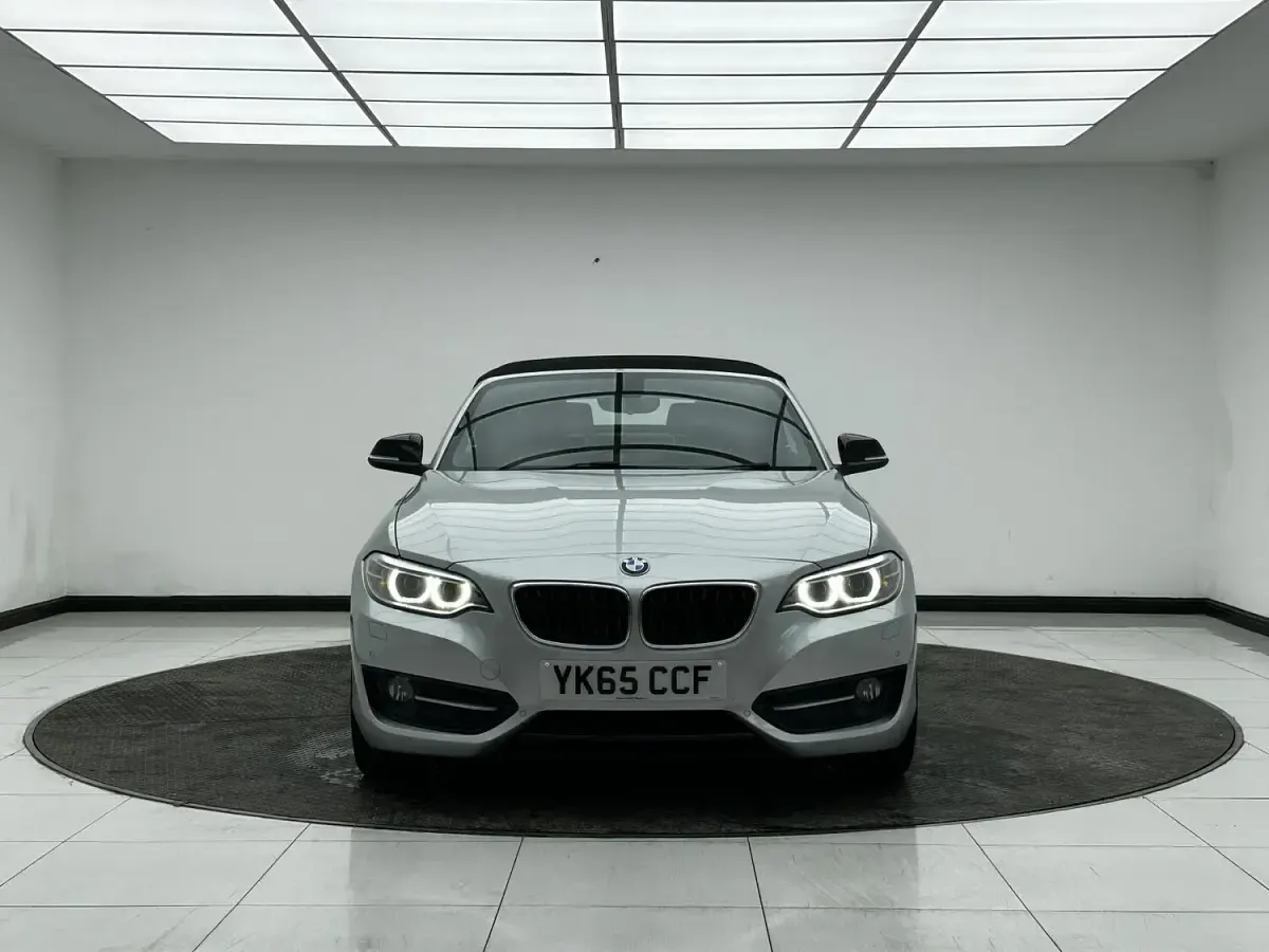 Used BMW 220 Sport Line 184 HP (135 kW) 2015 Silver Cabriolet