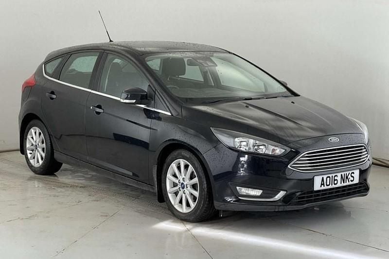 Black Used 2016 Ford Focus Titanium Hatchback | £6,930 (Good price) - Image 1/1