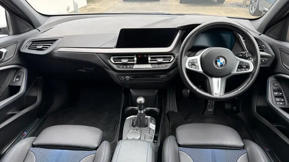 Used BMW 118 M Sport 134 HP (98 kW) 2023 Grey