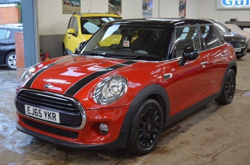 Red Used 2015 Mini Cooper Hatch Hatchback | £10,995 (Fair price) - Image 1/4