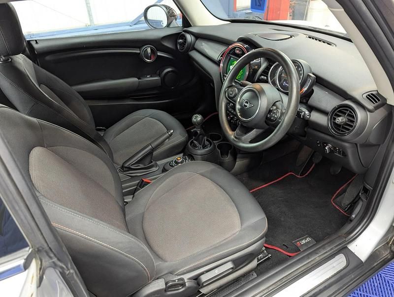 Used Mini Cooper Classic 2019 Silver Hatchback