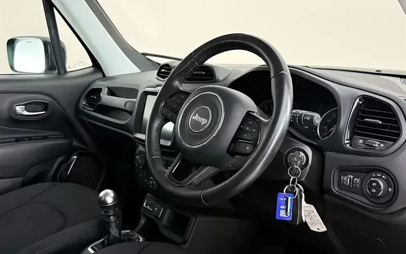 Used Jeep Renegade Night Eagle 120 HP (88 kW) 2021 Grey SUV
