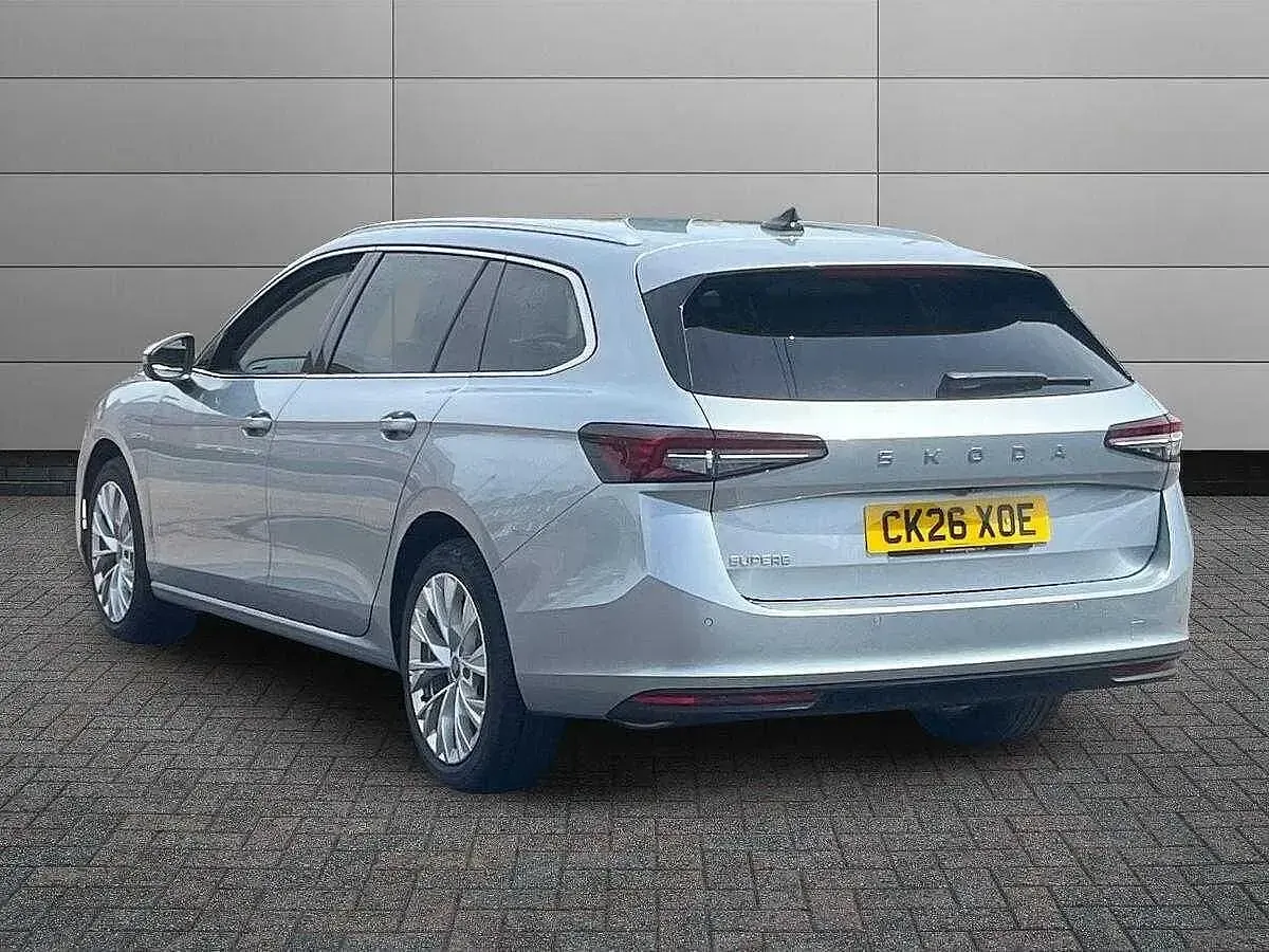 New Skoda Superb SE L 150 HP (110 kW) 2026 Pebble silver metallic Estate