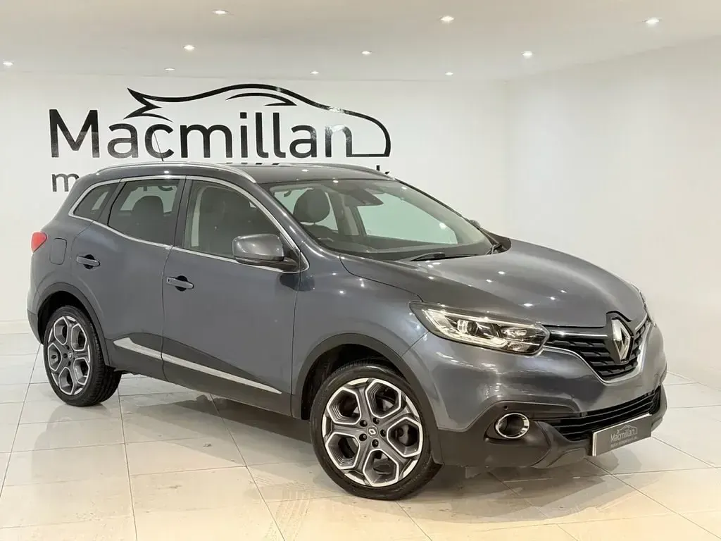 Usado Renault Kadjar Dynamique 110 HP (80 kW) 2017 Cinzento SUV