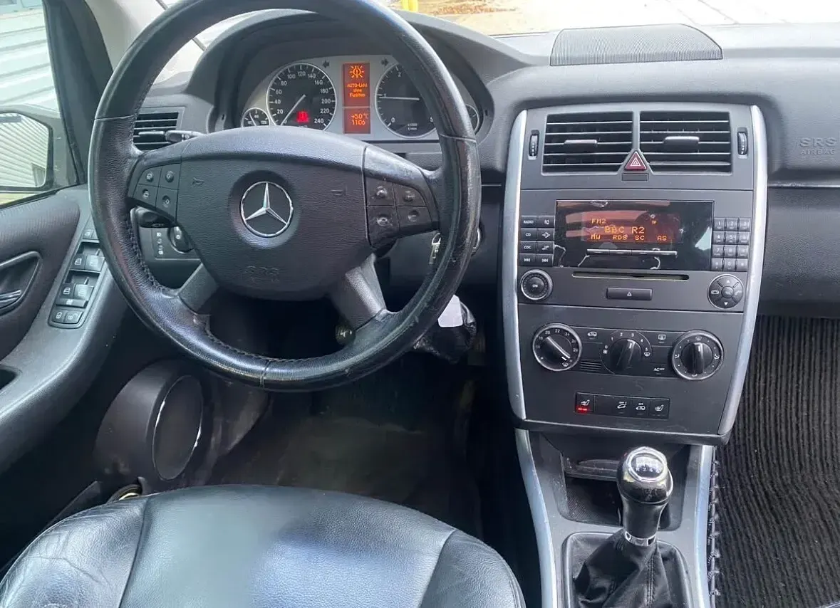 Used Mercedes B200 2006 Grey MPV