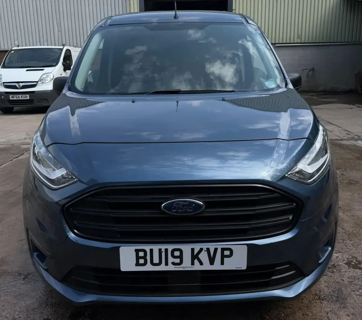 Second-hand Ford Transit Connect Trend 100 CP (73 kW) 2019 Albastru Monovolum
