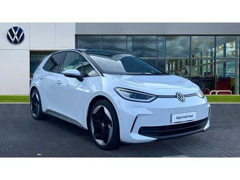 White Used 2025 VW ID.3 Pro Hatchback | £25,225 - Image 1/4