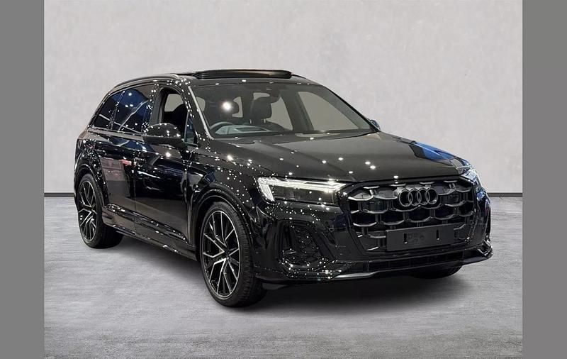 Other New 2025 Audi Q7 Comfort SUV | £76,999 (A bit pricey) - Image 1/4