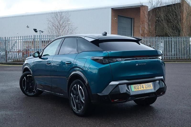 Blue Used 2025 Peugeot e-3008 GT SUV | £23,995 (Good price) - Image 1/4