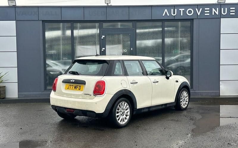 Used Mini Cooper D Hatch 116 HP (85 kW) 2016 White Hatchback