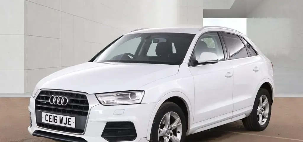 Used Audi Q3 S-line plus 150 HP (110 kW) 2016 White SUV