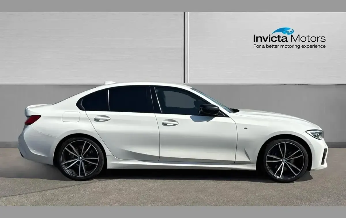 Used BMW 320 Comfort Edition 190 HP (139 kW) 2019 Alpine white gloss Sedan