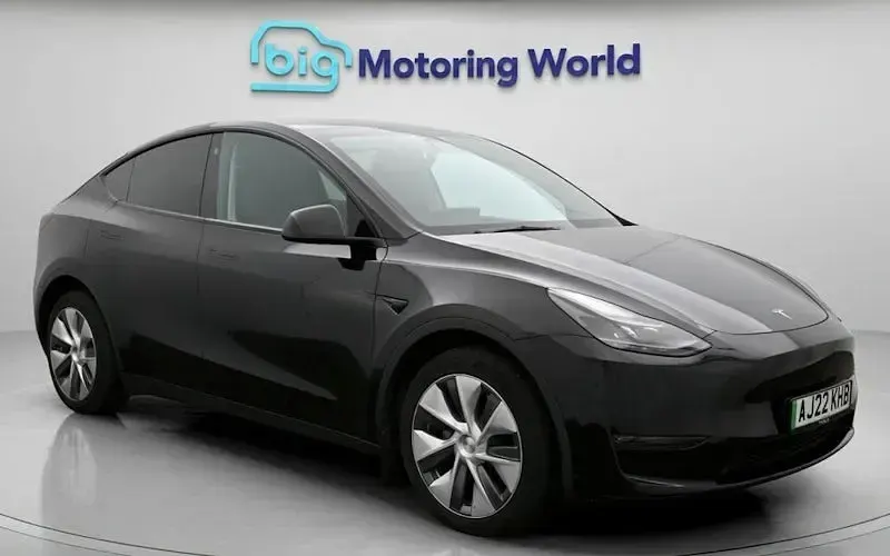 Used Tesla Model Y Long Range AWD 378 kW (514 HP) 2022 SUV