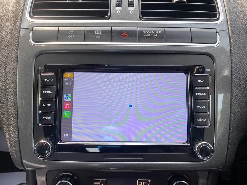 Used VW Polo SEL 2011 Silver Hatchback