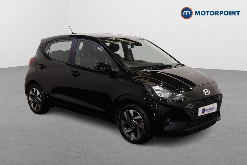 Used Hyundai i10 Advanced 63 HP (46 kW) 2025 Black Hatchback