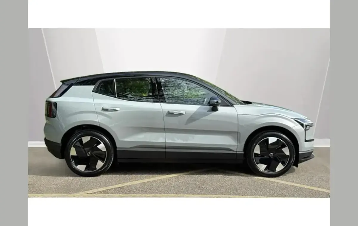 Nuevo Volvo EX30 Performance 314 kW (428 CV) 2026 Gris SUV