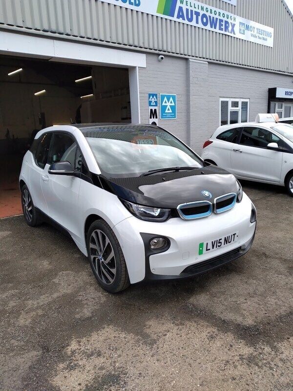 White Used 2015 BMW i3 Hatchback | £7,195 (Fair price) - Image 1/4