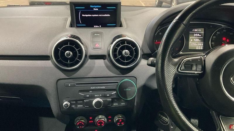 Used Audi A1 Sportback S-Line 105 HP (77 kW) 2012 White Hatchback