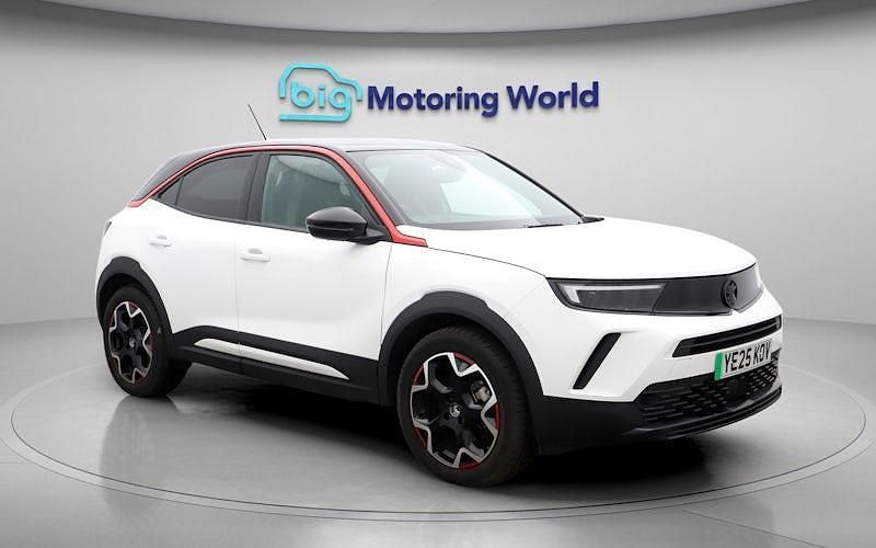 Used Vauxhall Mokka 100 kW (136 HP) 2025 White SUV