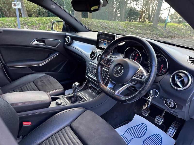 Used Mercedes CLA180 AMG line 122 HP (89 kW) 2016 White Sedan