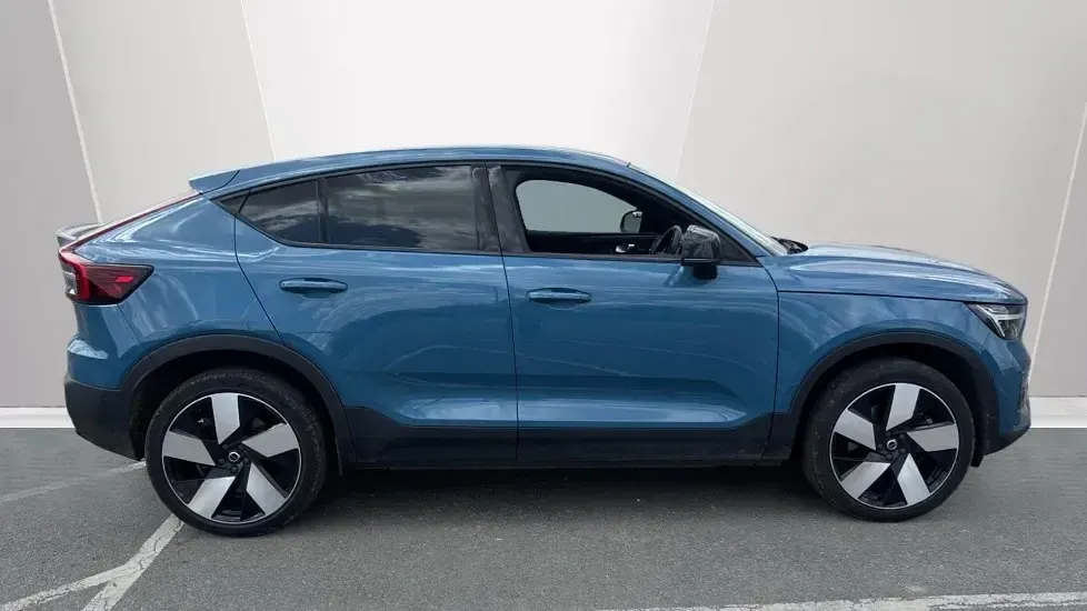 Used Volvo C40 Ultimate 300 kW (408 HP) 2023 Blue SUV