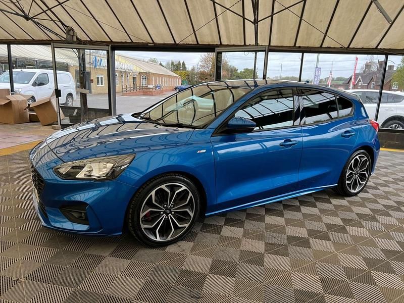Used Ford Focus ST-Line X 150 HP (110 kW) 2019 Blue Hatchback