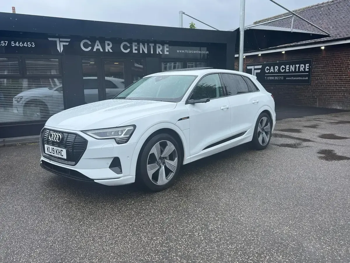 Used Audi e-tron Advanced 300 kW (408 HP) 2019 White SUV