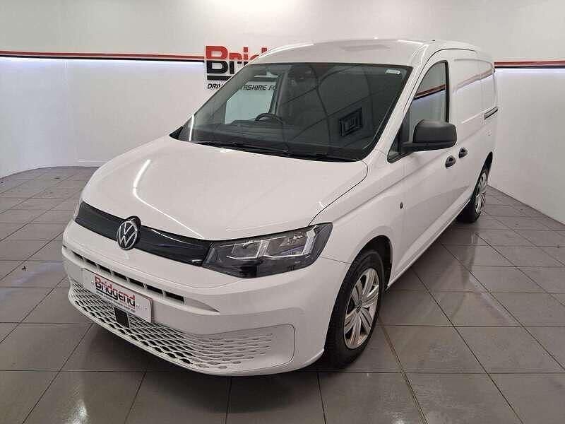 Used VW Caddy Maxi 102 HP (75 kW) 2022 White MPV