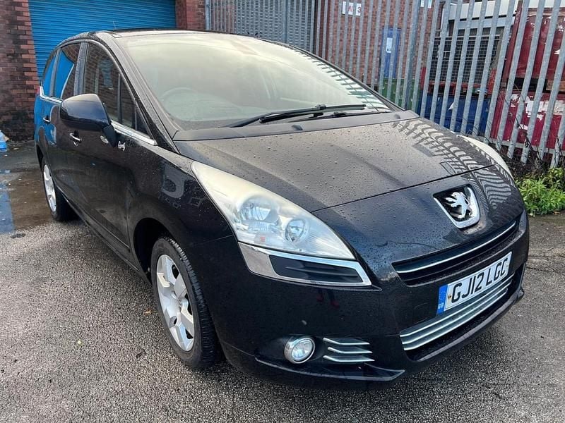 Black Used 2012 Peugeot 5008 Family MPV | £2,500 (Fair price) - Image 1/4