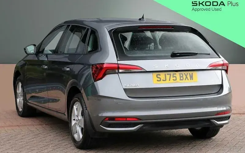 Used Skoda Scala SE 116 HP (85 kW) 2025 Graphite grey metallic Hatchback