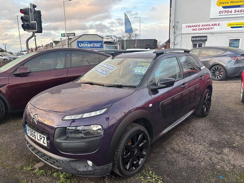 Used Citroën C4 Cactus Flair 82 HP (60 kW) 2016 Mauve/purple Hatchback
