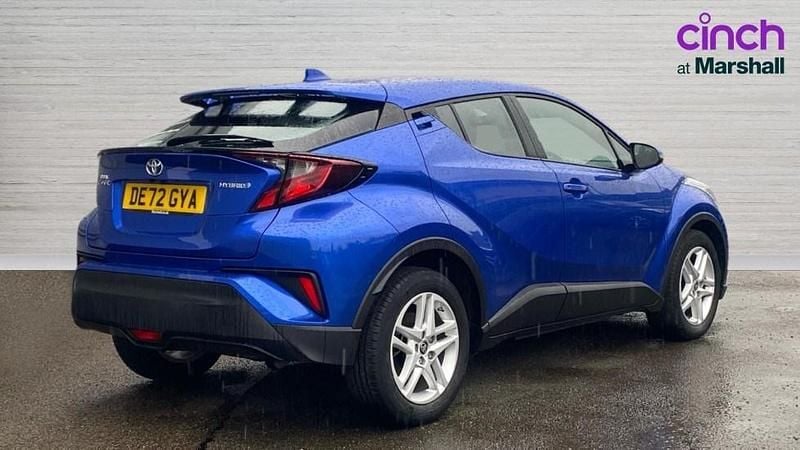 Used Toyota C-HR 122 HP (89 kW) 2022 Blue SUV