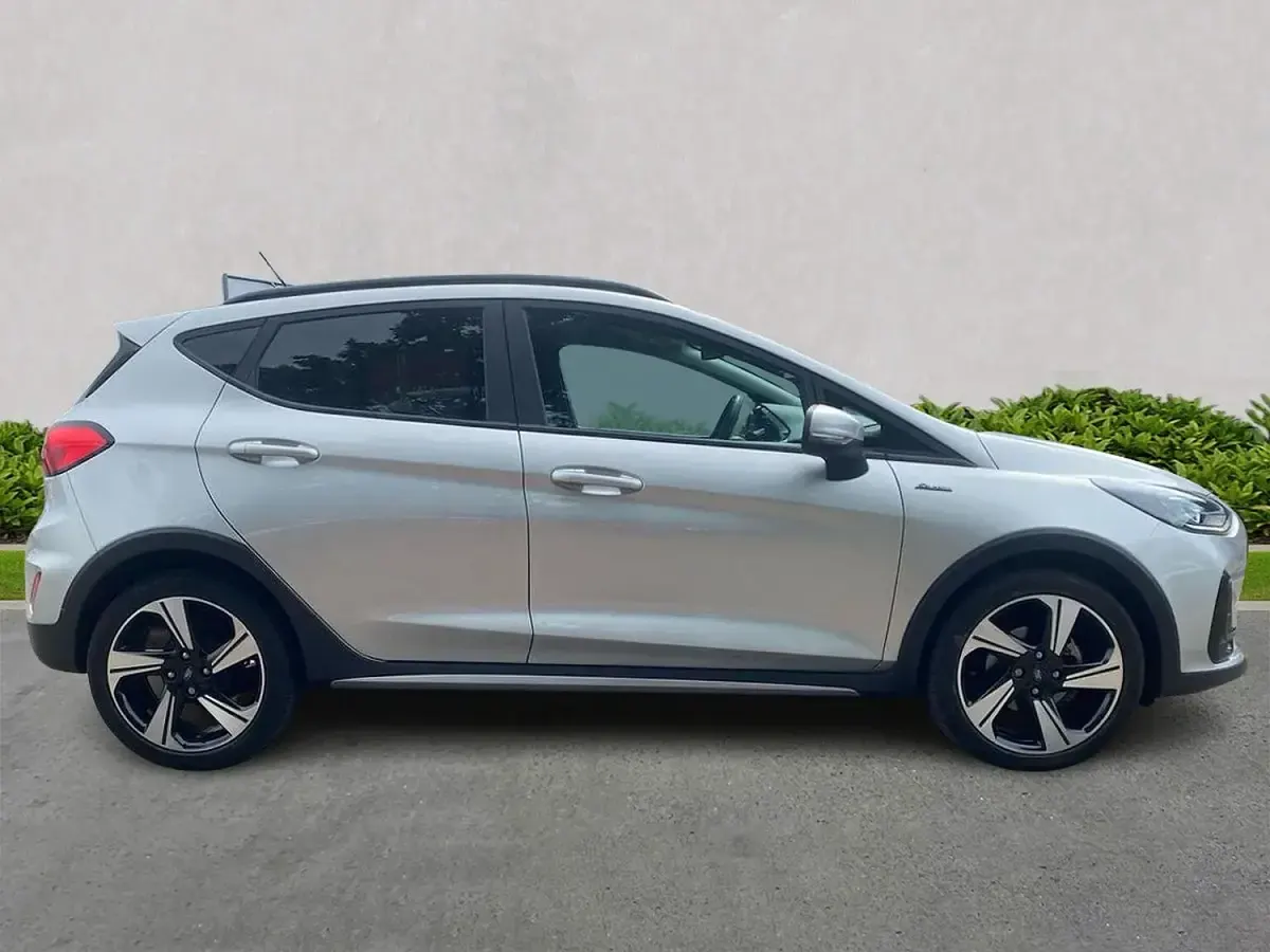 Used Ford Fiesta Active 100 HP (73 kW) 2023 Silver Hatchback