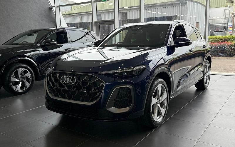 New Audi Q5 S-Line 204 HP (150 kW) 2025 SUV
