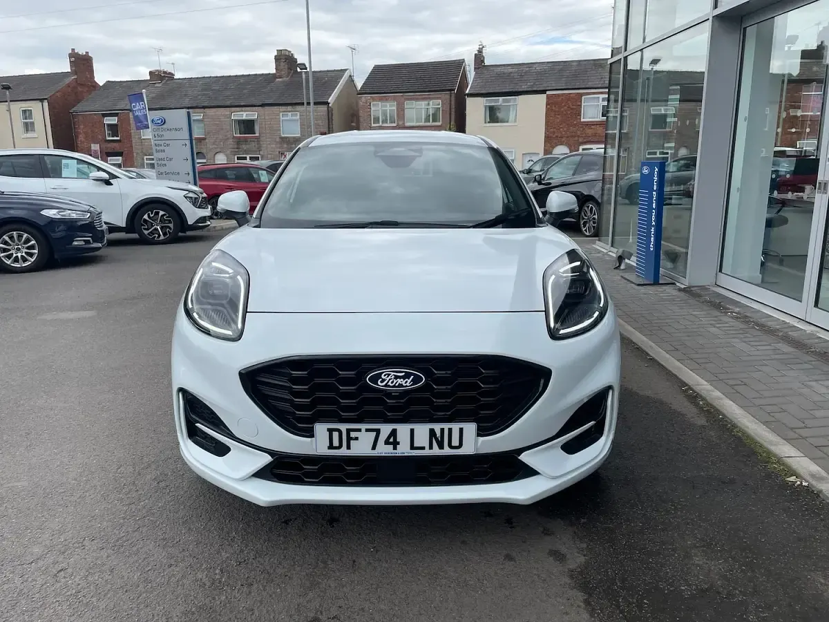Used Ford Puma ST-Line 125 HP (91 kW) 2024 White SUV