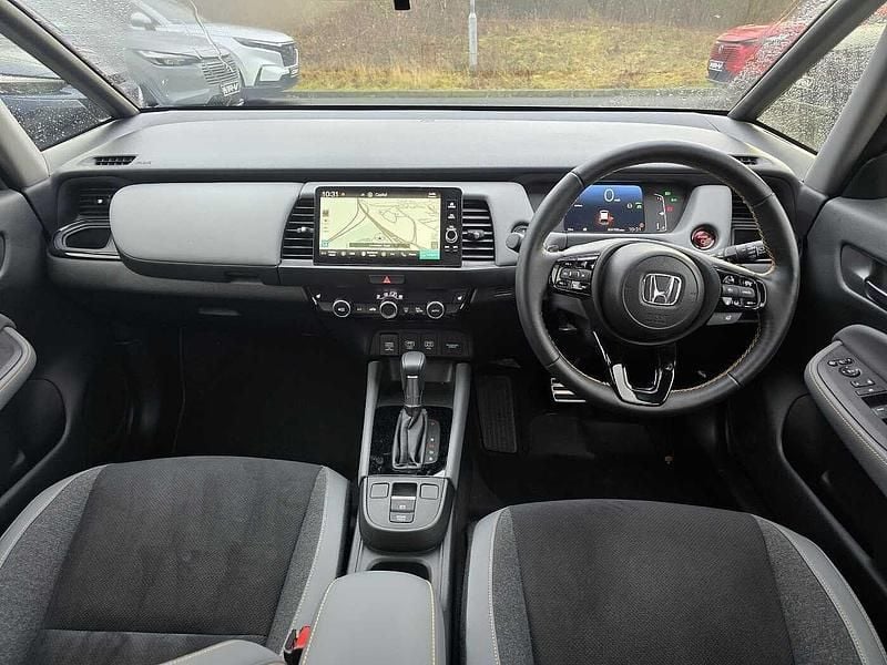 Used Honda Jazz Advance 122 HP (89 kW) 2025 Premium crystal red Hatchback