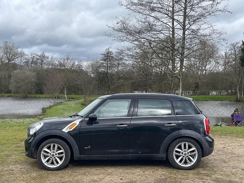 Used Mini Cooper D 2011 Black Hatchback
