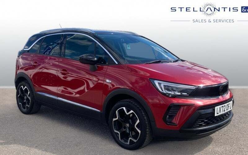 Used 2024 Vauxhall Crossland Ultimate SUV | £14,566 (Super price) - Image 1/4